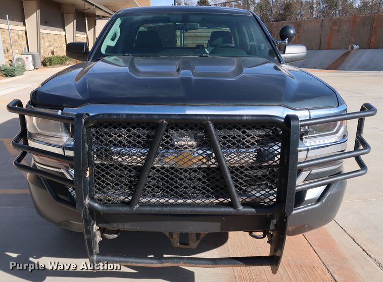 image for item DK3511 2017 Chevrolet Silverado 1500  Double Cab pickup truck