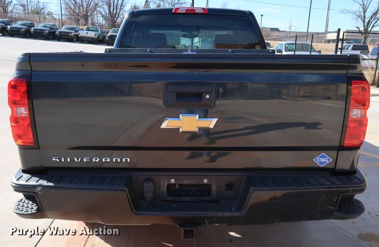 image for item DK3511 2017 Chevrolet Silverado 1500  Double Cab pickup truck