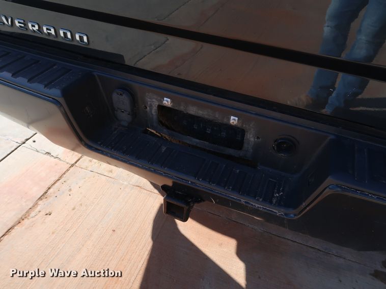 image for item DK3511 2017 Chevrolet Silverado 1500  Double Cab pickup truck