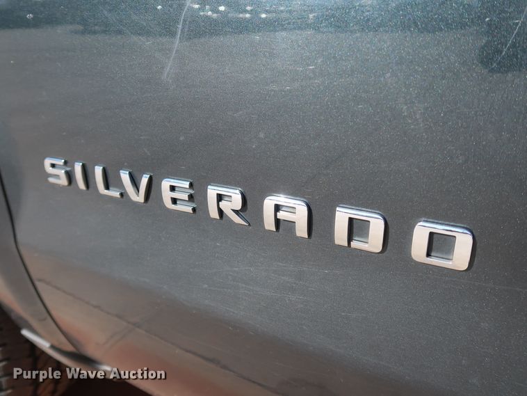 image for item DK3511 2017 Chevrolet Silverado 1500  Double Cab pickup truck