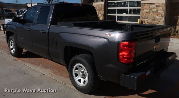 image for item DK3512 2015 Chevrolet Silverado 1500  Double Cab pickup truck