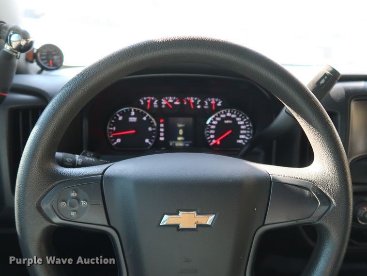 image for item DK3512 2015 Chevrolet Silverado 1500  Double Cab pickup truck