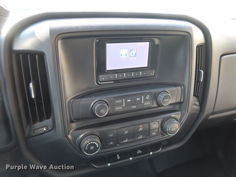 image for item DK3512 2015 Chevrolet Silverado 1500  Double Cab pickup truck