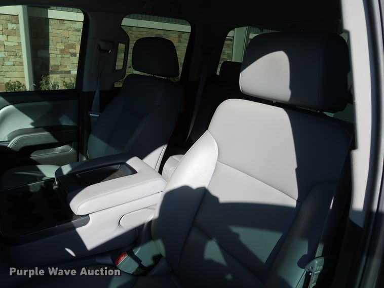 image for item DK3512 2015 Chevrolet Silverado 1500  Double Cab pickup truck