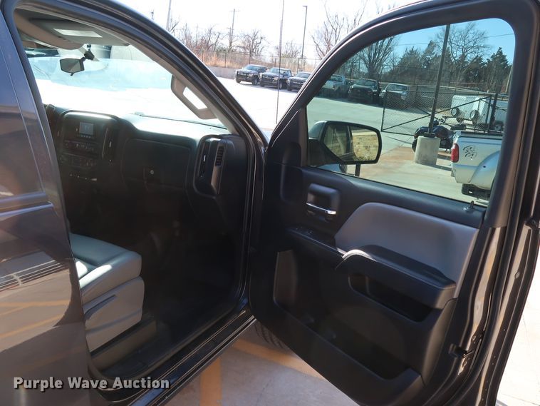 image for item DK3512 2015 Chevrolet Silverado 1500  Double Cab pickup truck