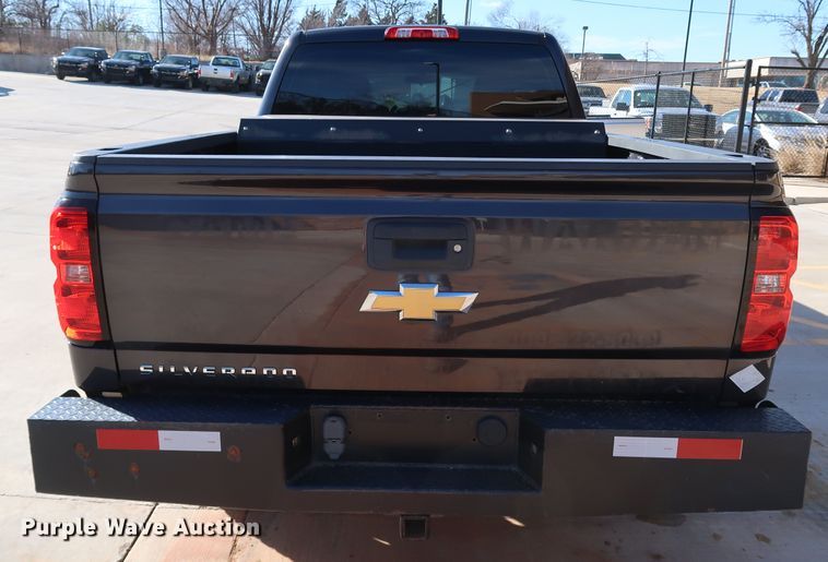 image for item DK3512 2015 Chevrolet Silverado 1500  Double Cab pickup truck