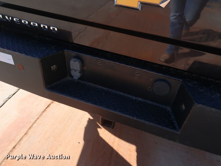 image for item DK3512 2015 Chevrolet Silverado 1500  Double Cab pickup truck