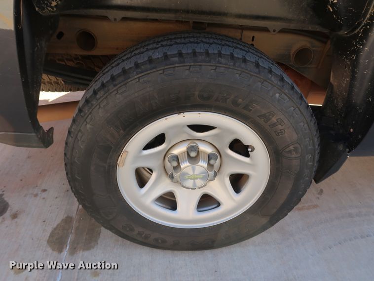 image for item DK3512 2015 Chevrolet Silverado 1500  Double Cab pickup truck