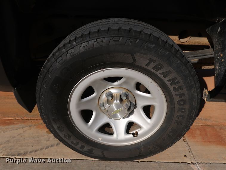 image for item DK3512 2015 Chevrolet Silverado 1500  Double Cab pickup truck