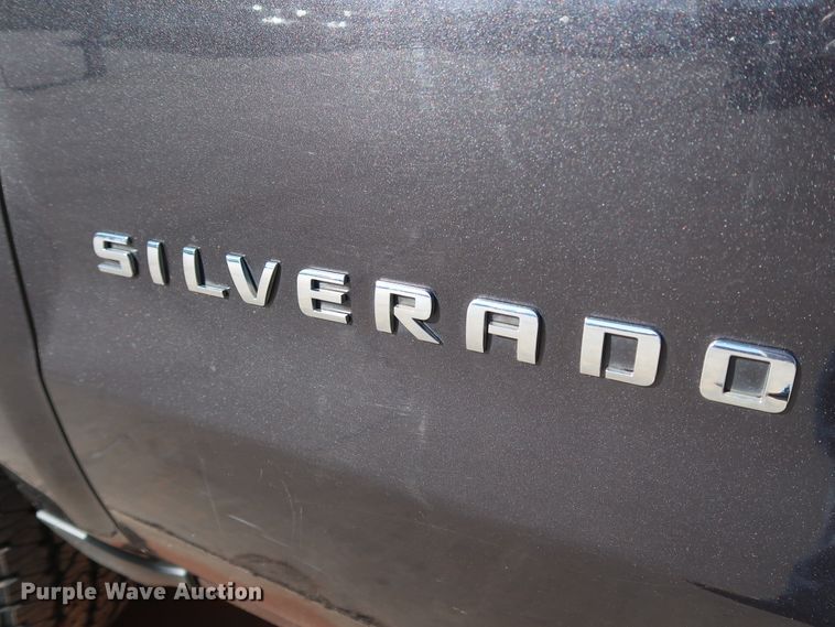 image for item DK3512 2015 Chevrolet Silverado 1500  Double Cab pickup truck