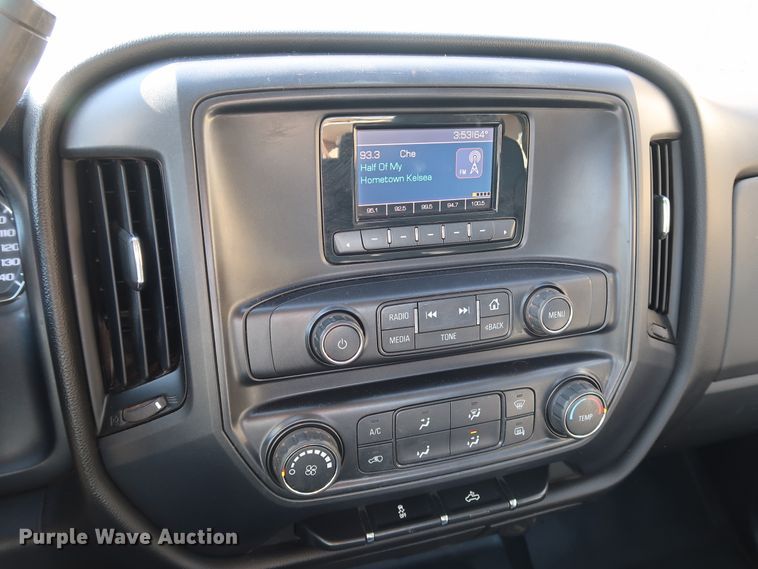 image for item DK3513 2015 Chevrolet Silverado 1500  Double Cab pickup truck