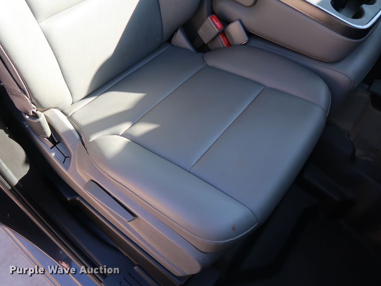 image for item DK3513 2015 Chevrolet Silverado 1500  Double Cab pickup truck