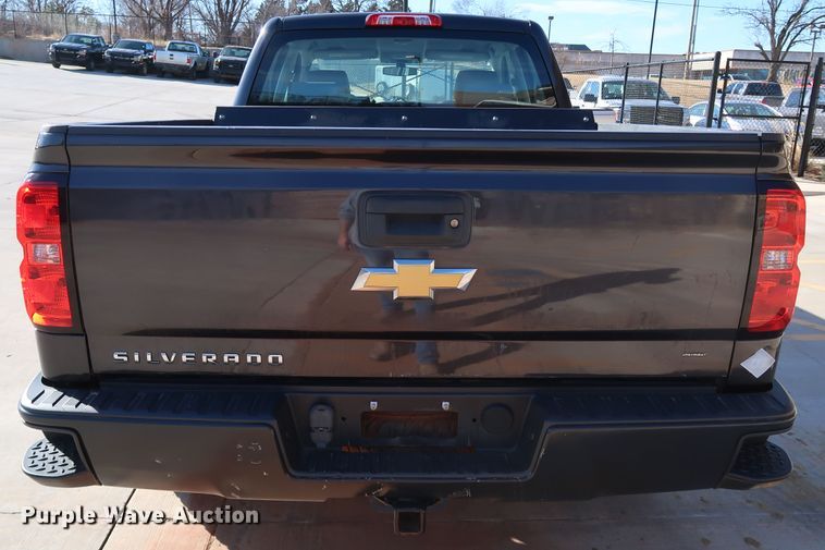 image for item DK3513 2015 Chevrolet Silverado 1500  Double Cab pickup truck