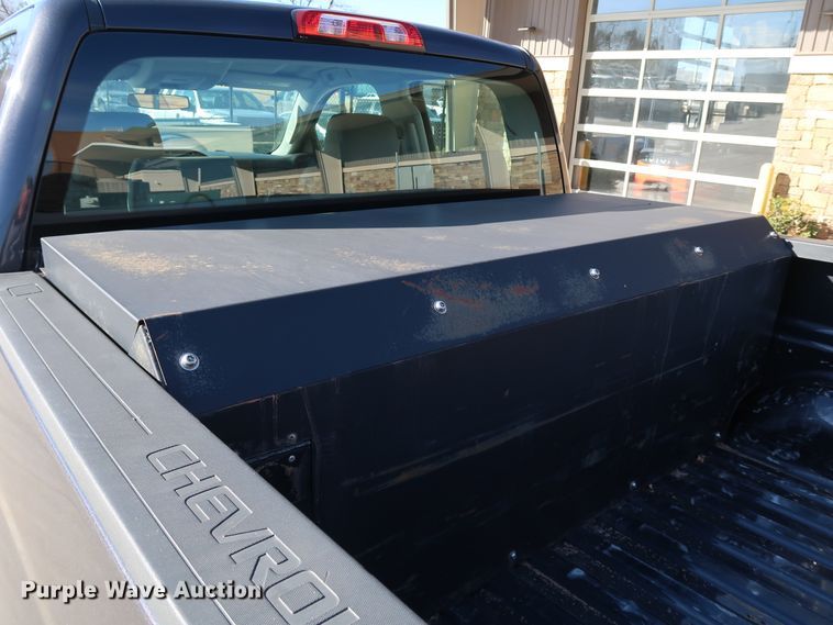 image for item DK3513 2015 Chevrolet Silverado 1500  Double Cab pickup truck