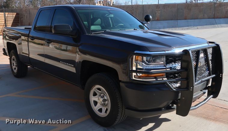 image for item DK3514 2016 Chevrolet Silverado 1500  Double Cab pickup truck