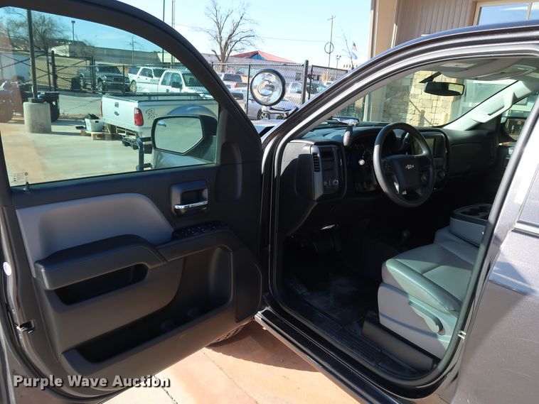 image for item DK3514 2016 Chevrolet Silverado 1500  Double Cab pickup truck