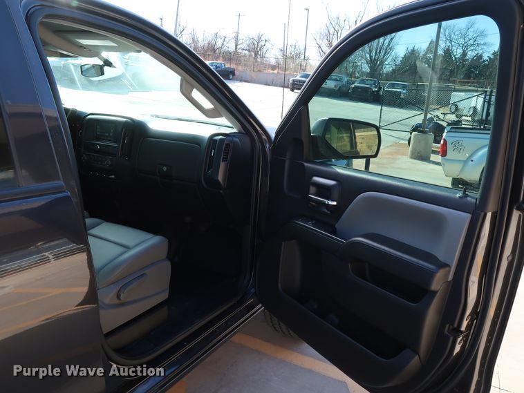 image for item DK3514 2016 Chevrolet Silverado 1500  Double Cab pickup truck