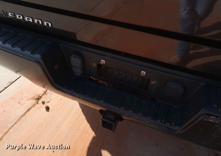 image for item DK3514 2016 Chevrolet Silverado 1500  Double Cab pickup truck