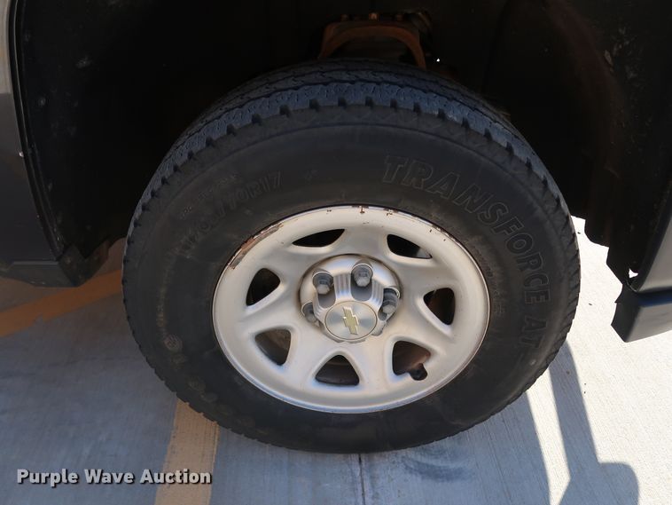 image for item DK3514 2016 Chevrolet Silverado 1500  Double Cab pickup truck