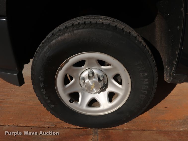 image for item DK3514 2016 Chevrolet Silverado 1500  Double Cab pickup truck