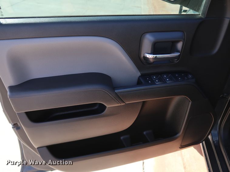 image for item DK3515 2017 Chevrolet Silverado 1500  Double Cab pickup truck