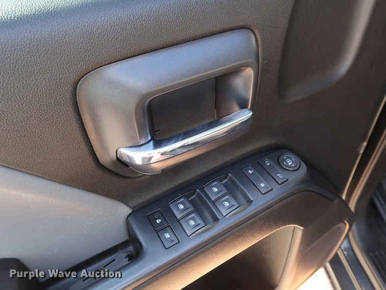 image for item DK3515 2017 Chevrolet Silverado 1500  Double Cab pickup truck