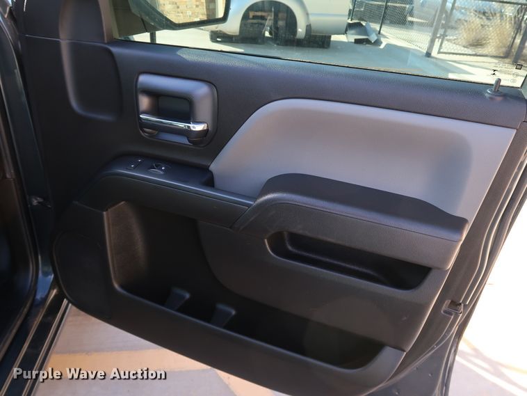 image for item DK3515 2017 Chevrolet Silverado 1500  Double Cab pickup truck