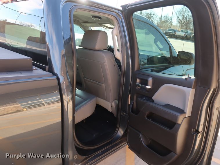 image for item DK3515 2017 Chevrolet Silverado 1500  Double Cab pickup truck