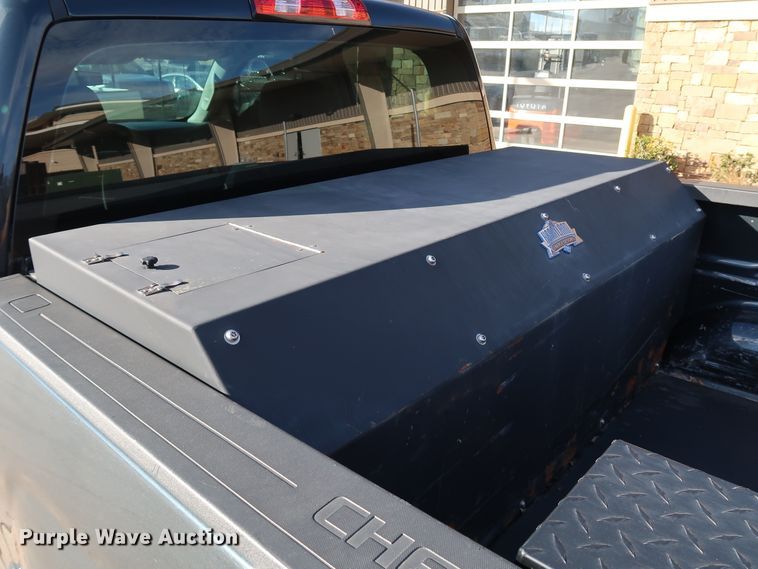 image for item DK3515 2017 Chevrolet Silverado 1500  Double Cab pickup truck