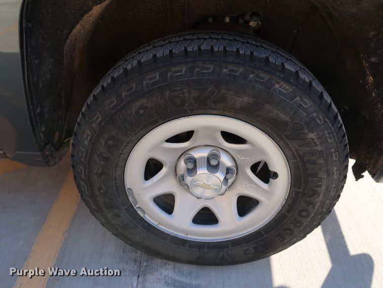 image for item DK3515 2017 Chevrolet Silverado 1500  Double Cab pickup truck