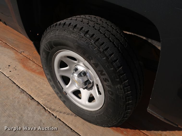 image for item DK3515 2017 Chevrolet Silverado 1500  Double Cab pickup truck