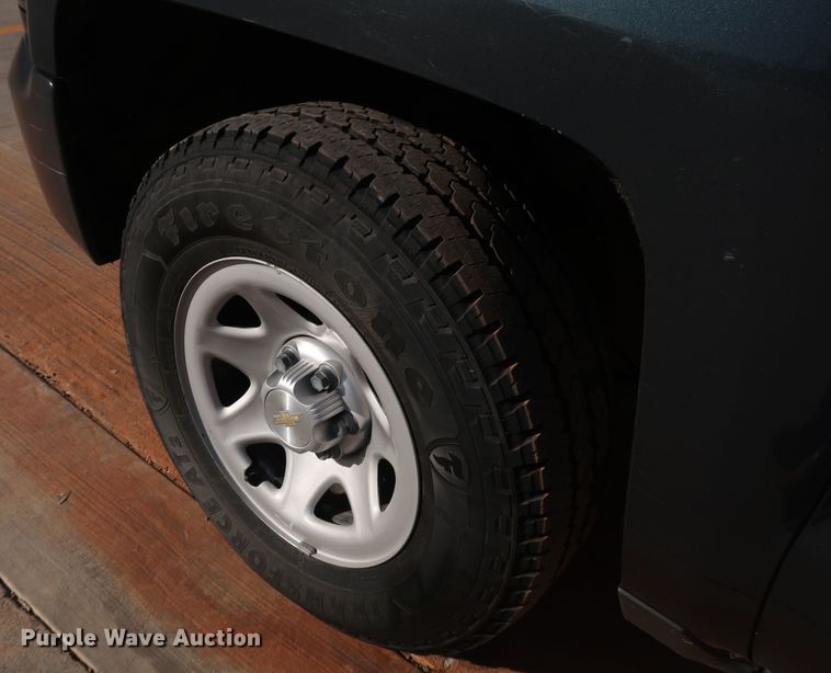 image for item DK3515 2017 Chevrolet Silverado 1500  Double Cab pickup truck