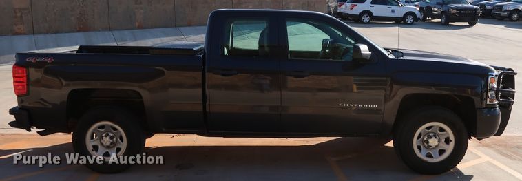 image for item DK3516 2016 Chevrolet Silverado 1500  Double Cab pickup truck