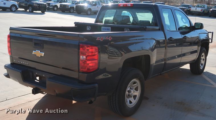 image for item DK3516 2016 Chevrolet Silverado 1500  Double Cab pickup truck