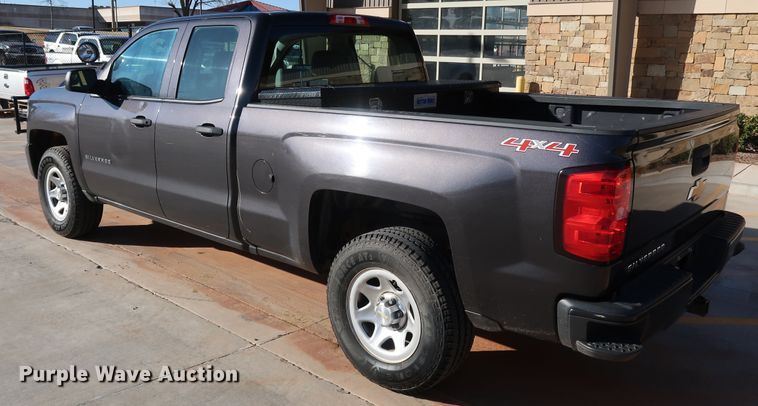 image for item DK3516 2016 Chevrolet Silverado 1500  Double Cab pickup truck