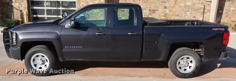 image for item DK3516 2016 Chevrolet Silverado 1500  Double Cab pickup truck