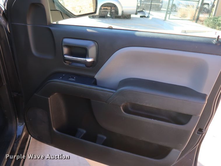 image for item DK3516 2016 Chevrolet Silverado 1500  Double Cab pickup truck