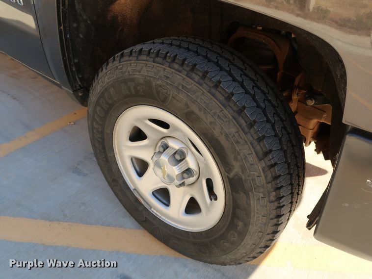 image for item DK3516 2016 Chevrolet Silverado 1500  Double Cab pickup truck