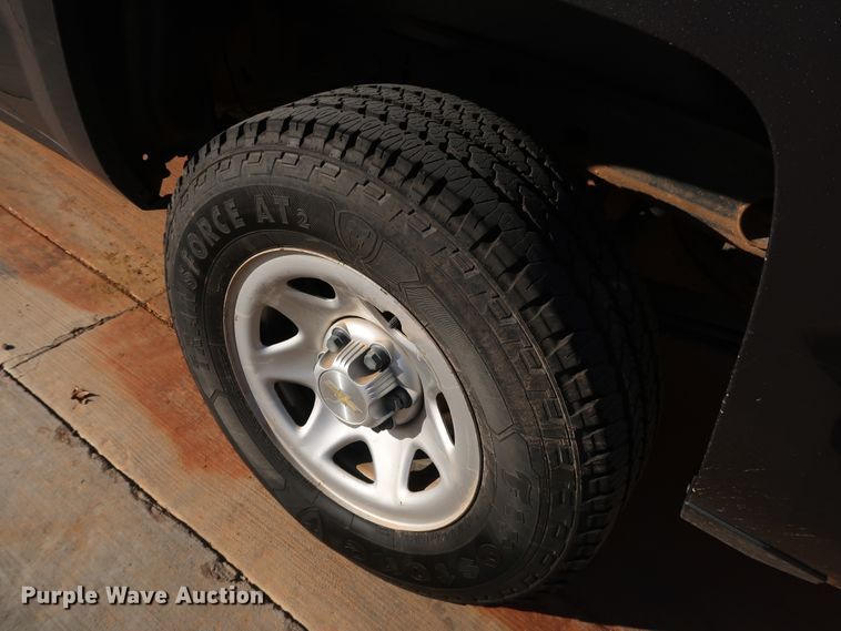 image for item DK3516 2016 Chevrolet Silverado 1500  Double Cab pickup truck