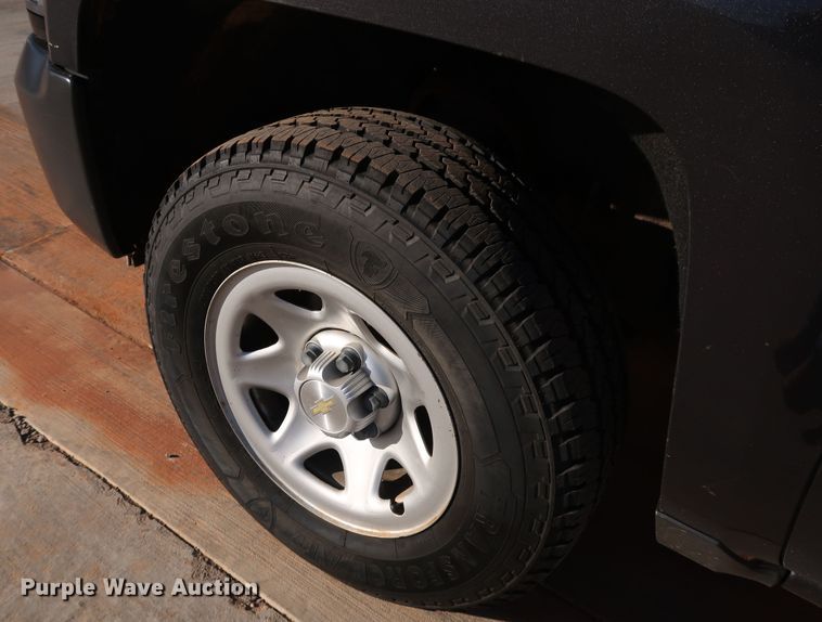 image for item DK3516 2016 Chevrolet Silverado 1500  Double Cab pickup truck