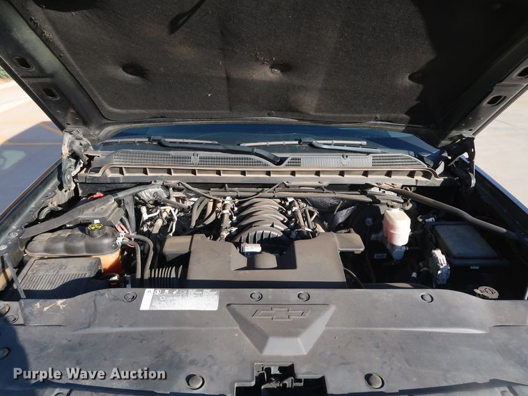 image for item DK3517 2017 Chevrolet Silverado 1500  Crew Cab pickup truck