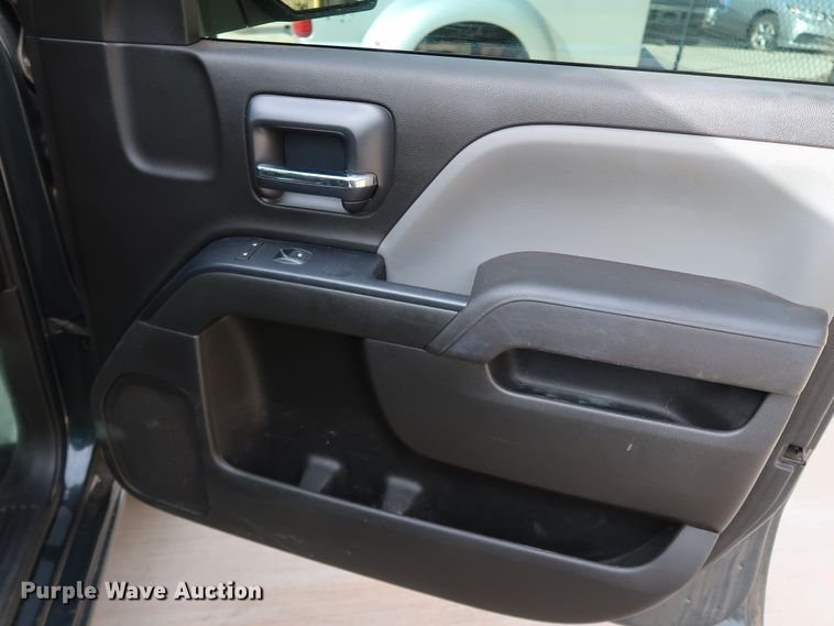 image for item DK3518 2017 Chevrolet Silverado 1500  Double Cab pickup truck