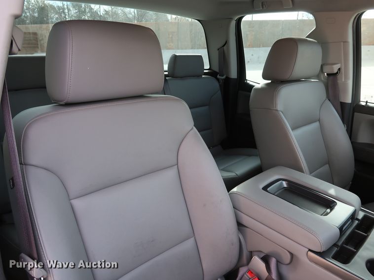 image for item DK3518 2017 Chevrolet Silverado 1500  Double Cab pickup truck