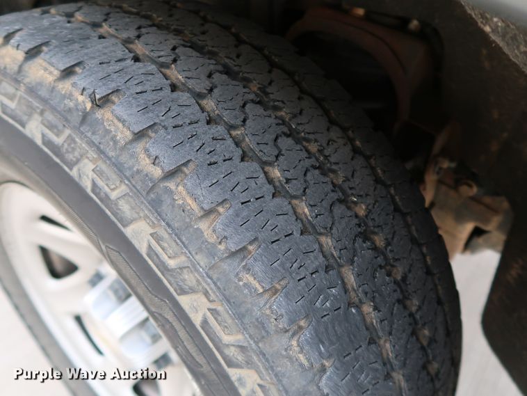 image for item DK3518 2017 Chevrolet Silverado 1500  Double Cab pickup truck