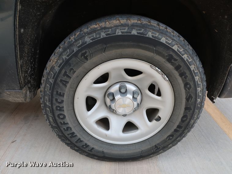 image for item DK3518 2017 Chevrolet Silverado 1500  Double Cab pickup truck