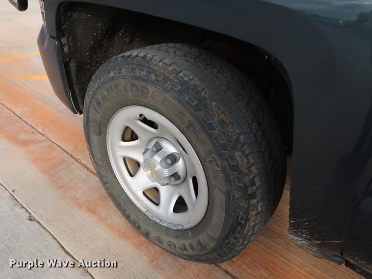 image for item DK3518 2017 Chevrolet Silverado 1500  Double Cab pickup truck