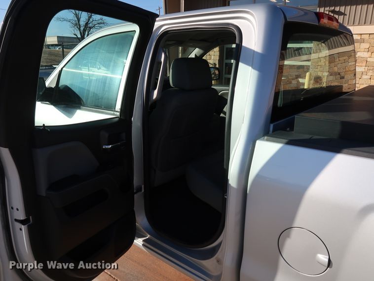 image for item DK3519 2015 Chevrolet Silverado 1500  Double Cab pickup truck