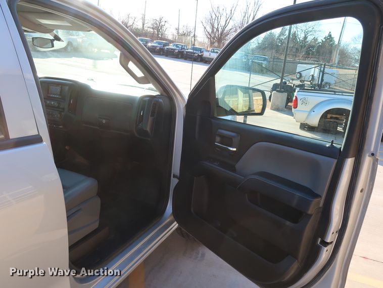 image for item DK3519 2015 Chevrolet Silverado 1500  Double Cab pickup truck