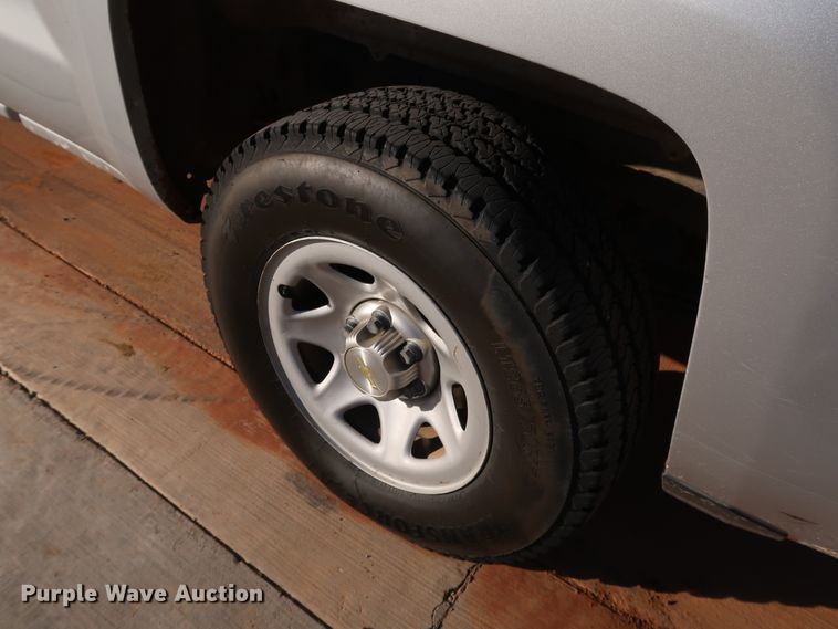 image for item DK3519 2015 Chevrolet Silverado 1500  Double Cab pickup truck