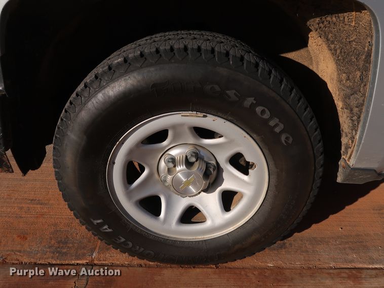 image for item DK3519 2015 Chevrolet Silverado 1500  Double Cab pickup truck